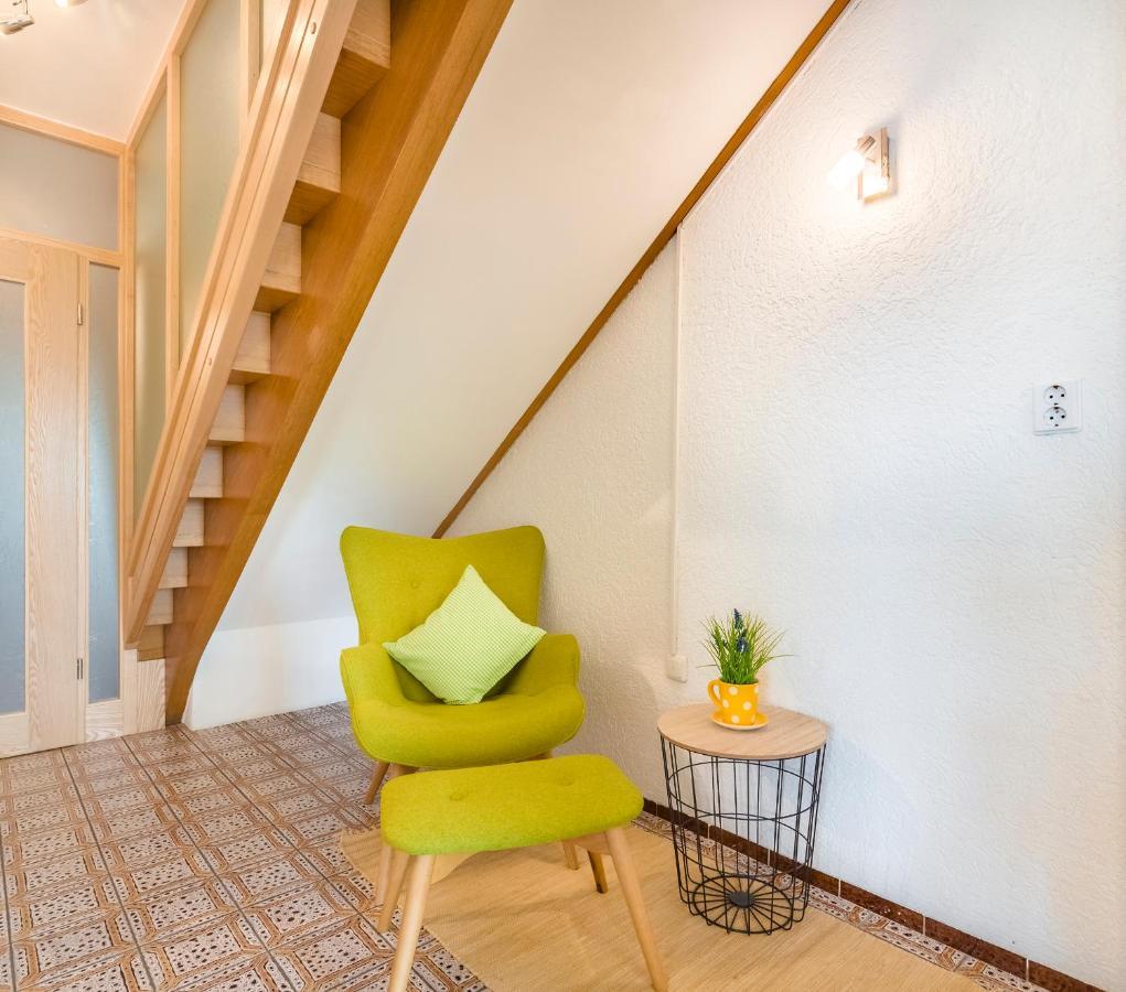 Bartlhof-Ferienwohnungen-Zimmer Burglengenfeld Buitenkant foto