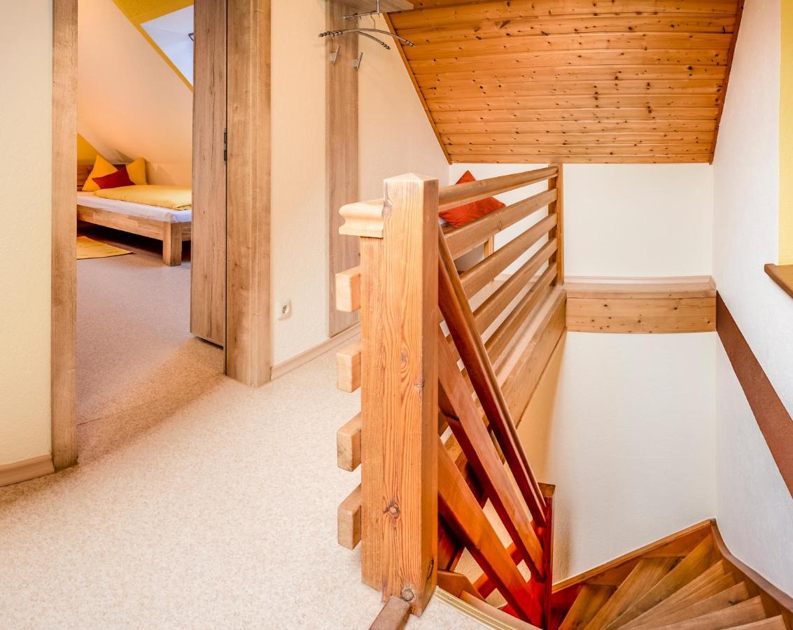Bartlhof-Ferienwohnungen-Zimmer Burglengenfeld Buitenkant foto
