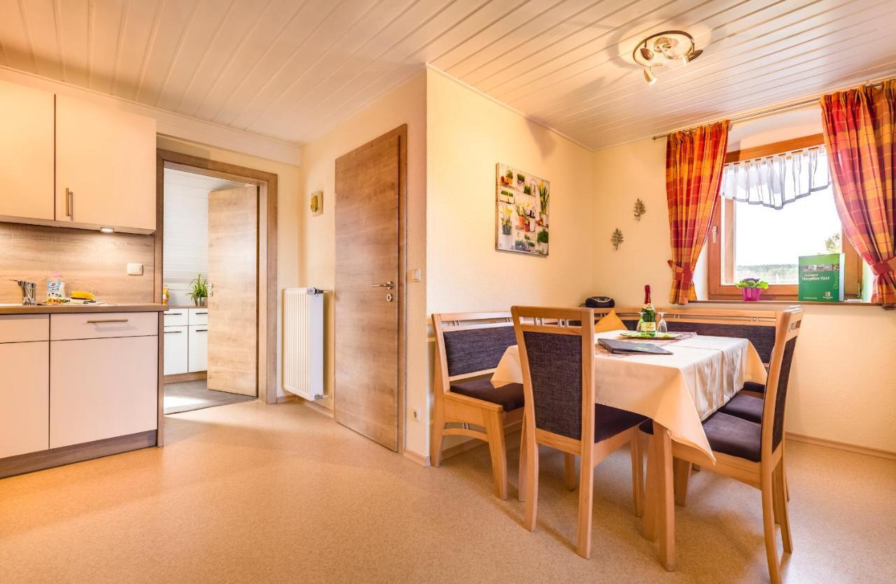 Bartlhof-Ferienwohnungen-Zimmer Burglengenfeld Buitenkant foto