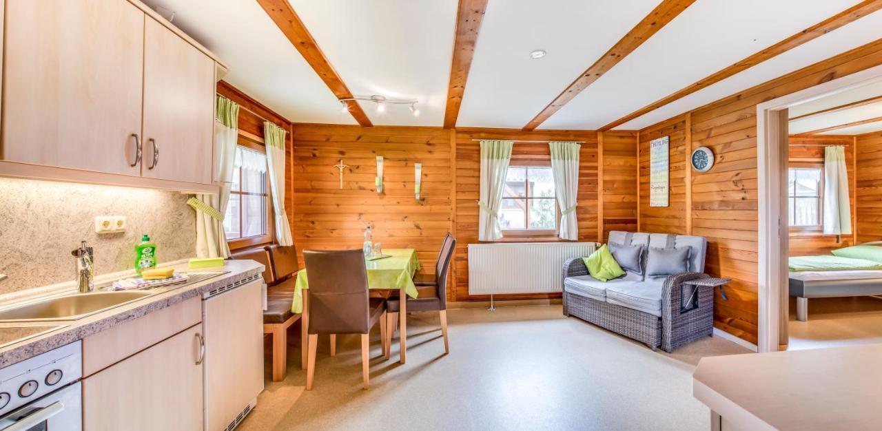 Bartlhof-Ferienwohnungen-Zimmer Burglengenfeld Buitenkant foto