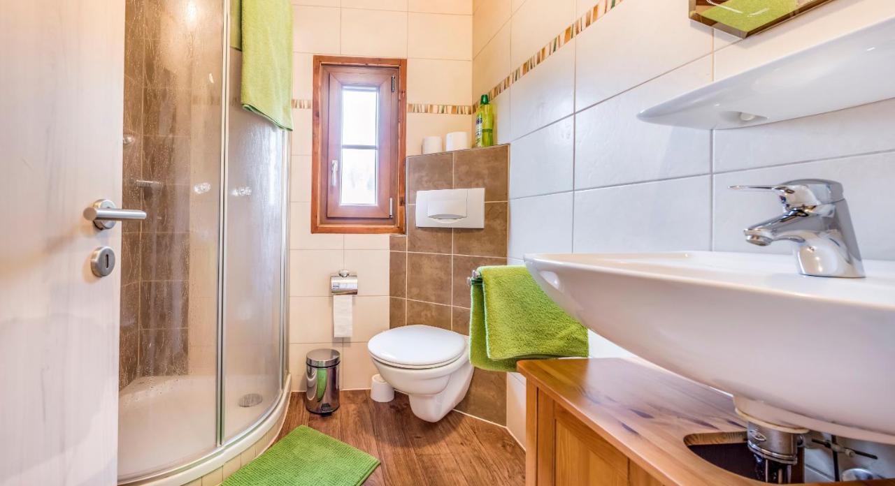 Bartlhof-Ferienwohnungen-Zimmer Burglengenfeld Buitenkant foto